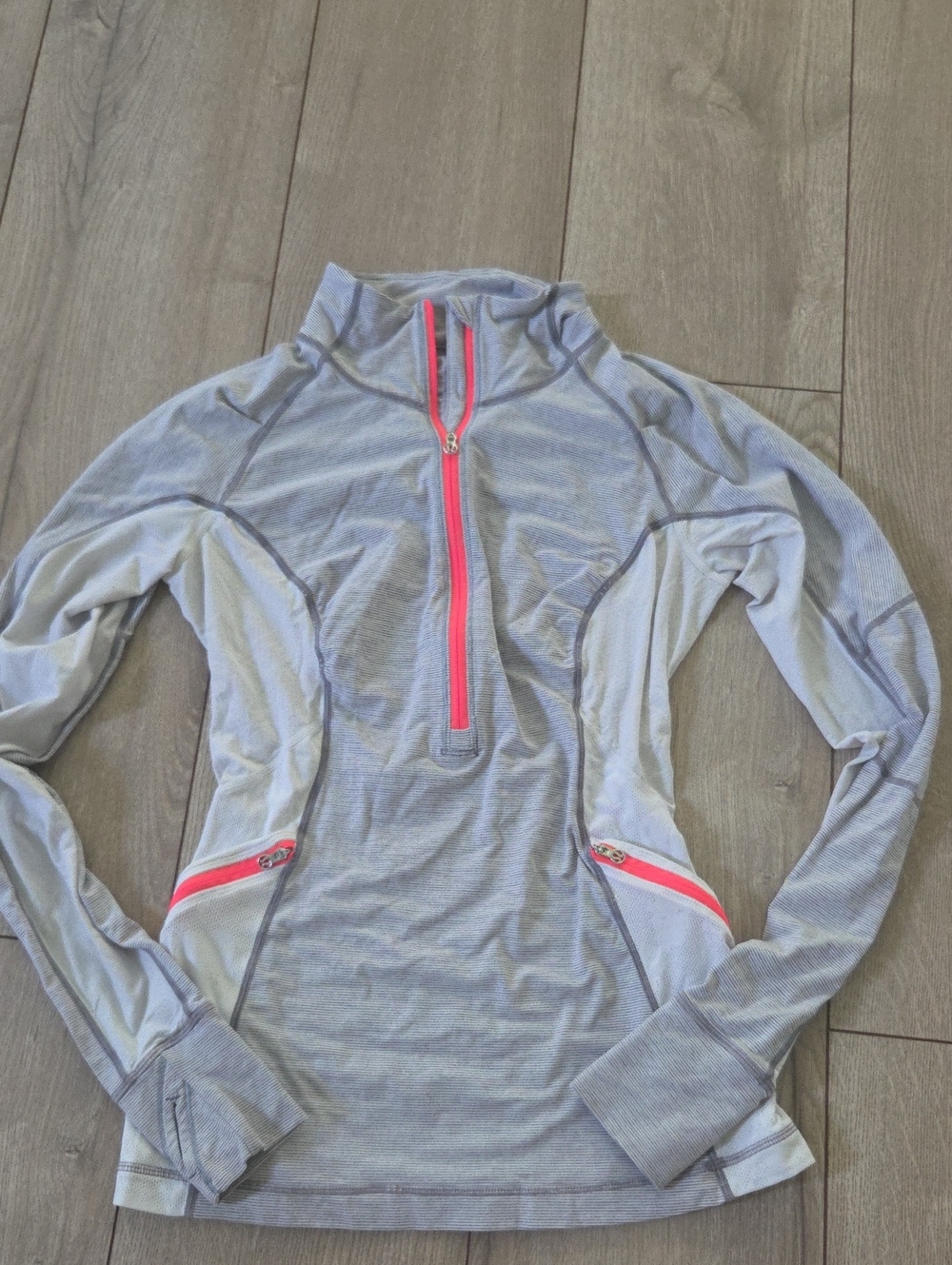 Lululemon Running Top Size 6